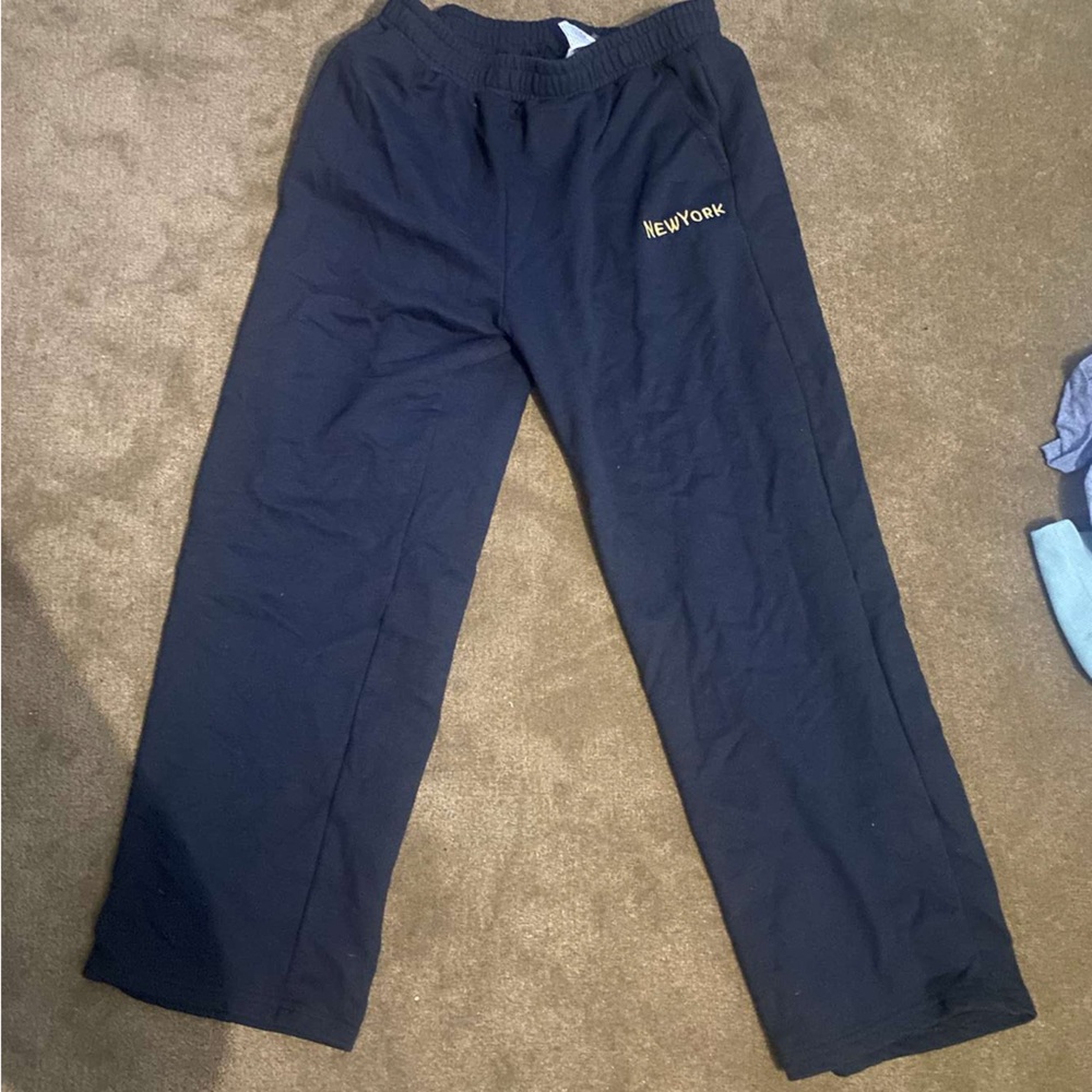 Women’s sweatpants